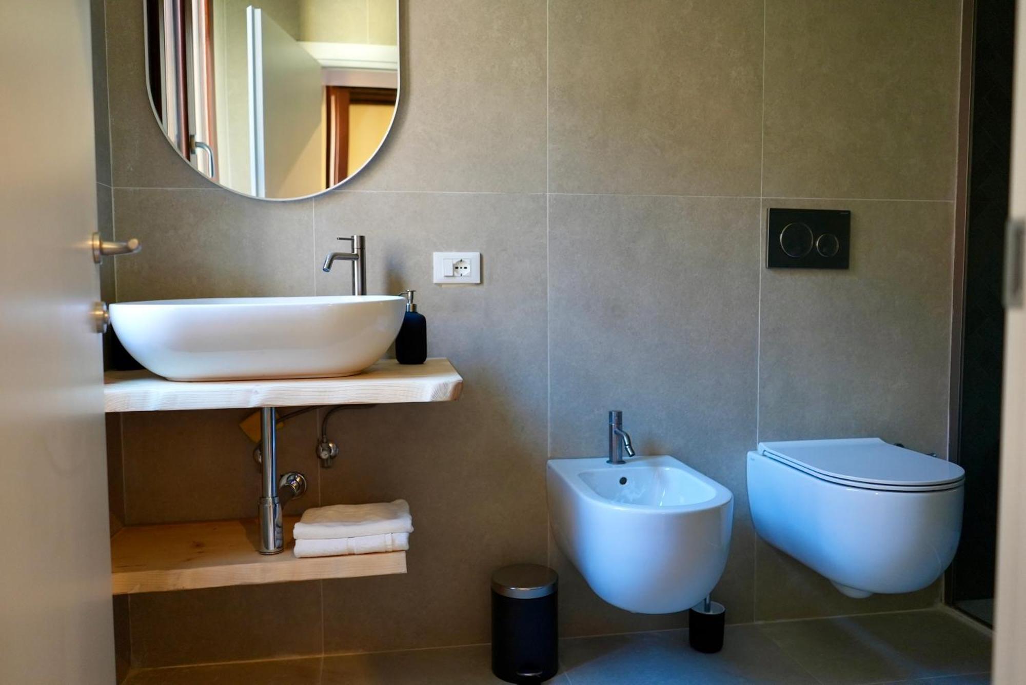 Qn Apartments เวนิส ภายนอก รูปภาพ